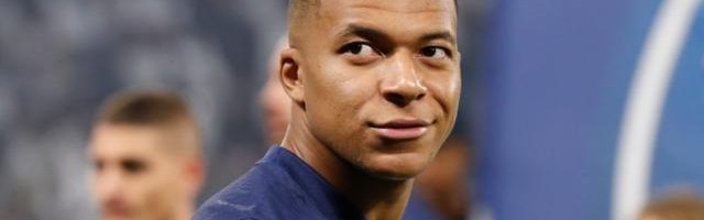 在线娱乐平台-姆巴佩：马克龙曾数次致电劝我留下 这太疯狂了