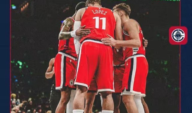 烂到家！快船彻底沉了，赛季6次领先10分+被翻盘，1数据倒数第一