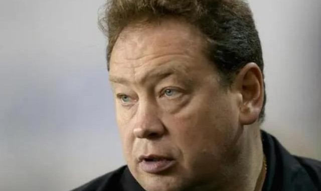 PG电子-斯卢茨基：朱辰杰让比赛变容易 无论踢谁风格不变