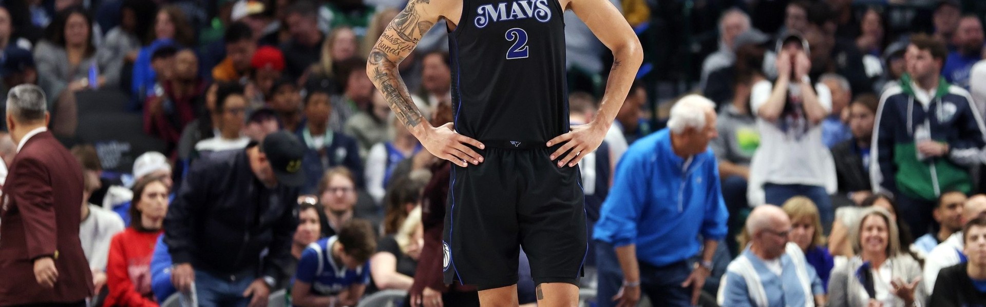 美记：莱夫利近期接受了右脚手术，预计在训练营开始前可以康复